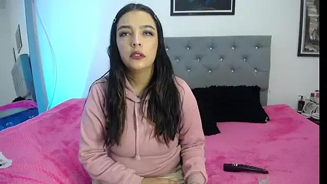 Esmeraldaa- from StripChat