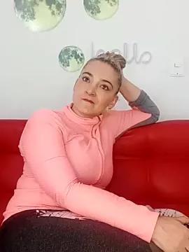esmeraldita274 from StripChat