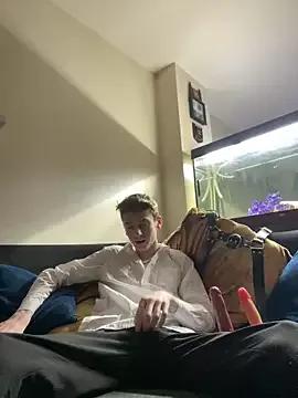 EssexBoiXx from StripChat
