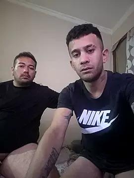 EstebanAkyLu from StripChat