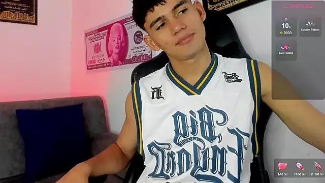 EstebanPerez_ from StripChat