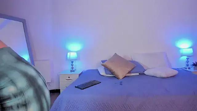 EstefaniaVelez_ from StripChat