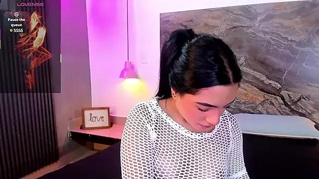 Estefy_gomez09 from StripChat
