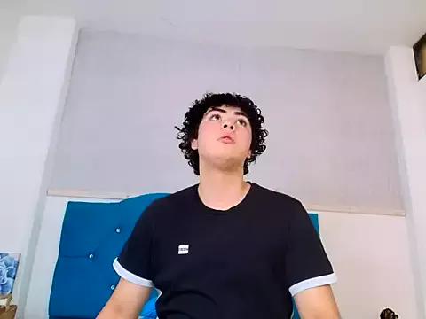 Ethan_Sinclair from StripChat is Freechat