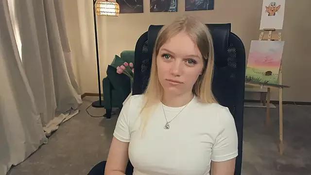 EttaLoose from StripChat