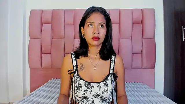 Try our streaming cams variety and talk on a personal level with our adorable girls streamers, showing off their bountiful shapes and dildos.