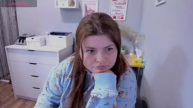 Try our streaming cams variety and talk on a personal level with our adorable girls streamers, showing off their bountiful shapes and dildos.