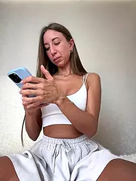Eva_SweetCatt from StripChat is Group