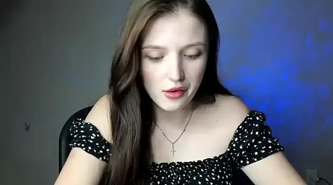 EvaaMillerr99 from StripChat