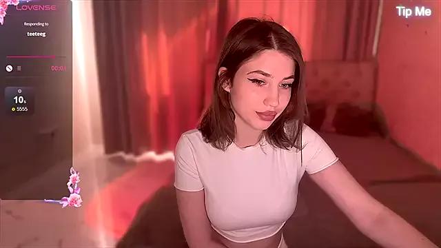 EvaAtom from StripChat