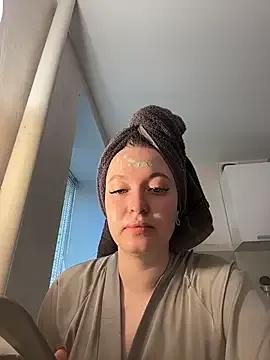 EvaHaris__ from StripChat is Freechat