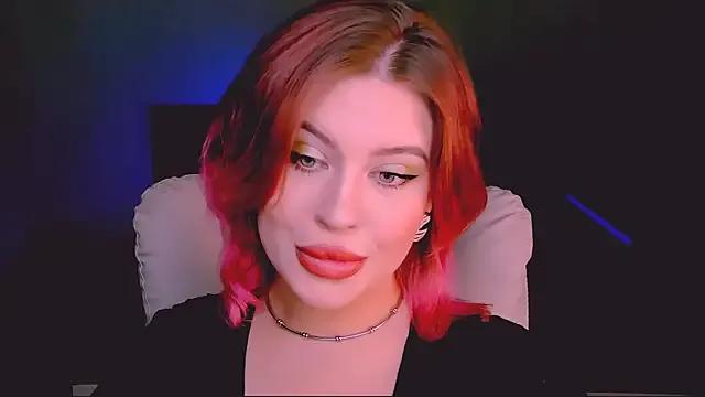Evaharve from StripChat