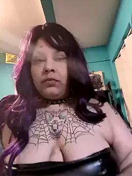 Evalisse from StripChat is Freechat