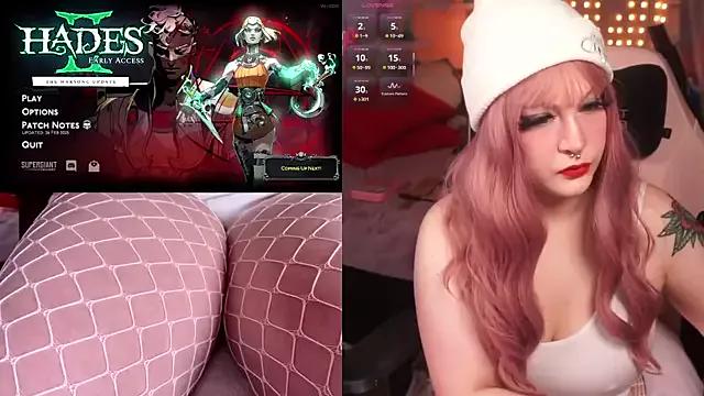 Try our streaming cams variety and talk on a personal level with our adorable girls streamers, showing off their bountiful shapes and dildos.