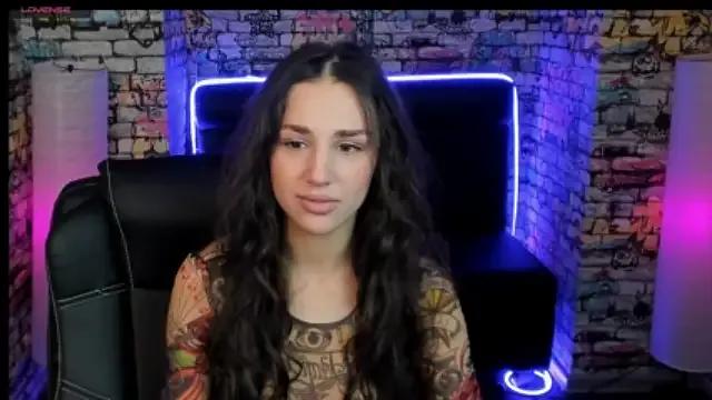 EveCoy from StripChat