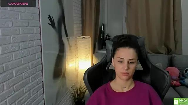 EveCoy from StripChat