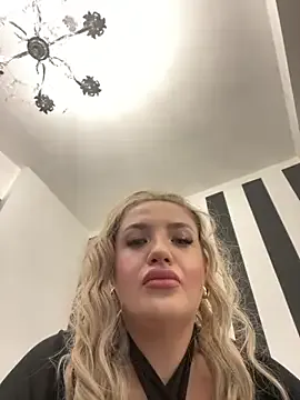 evedanger from StripChat is Freechat