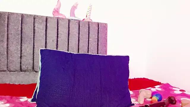 Eveelette__ from StripChat