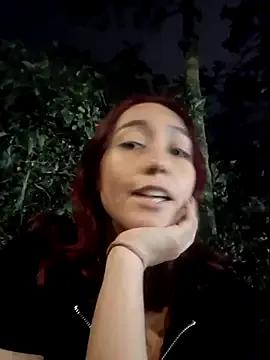 Eveelyn25x from StripChat is Freechat