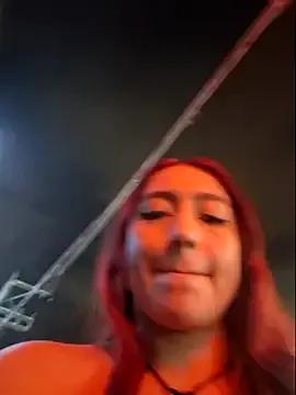 Eveelyn25x_ from StripChat is Freechat