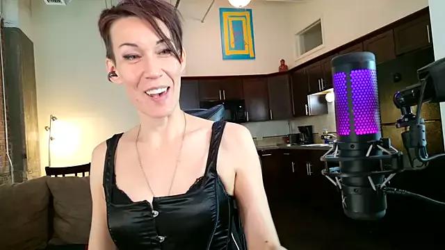 EveEnigma from StripChat