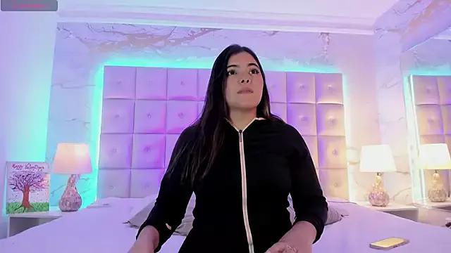 Try our streaming cams variety and talk on a personal level with our adorable girls streamers, showing off their bountiful shapes and dildos.