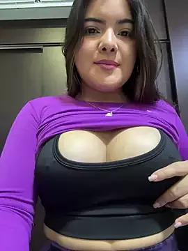 EVELIN_MASON from StripChat