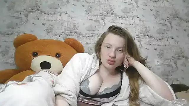 Eveline_May from StripChat