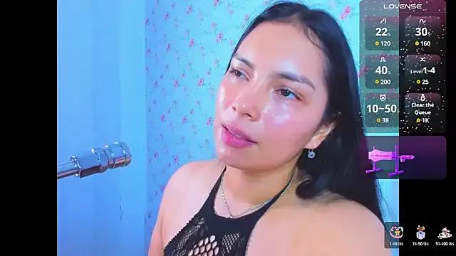 evelinn_belen from StripChat