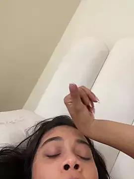 evely_coelloo from StripChat