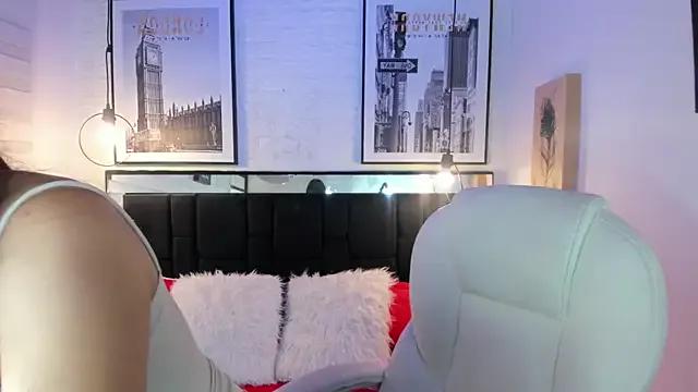 evelyn_rose_tk from StripChat
