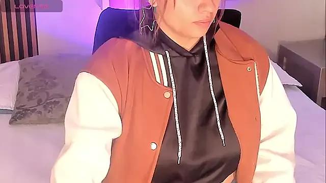 Evelyn_Vega from StripChat