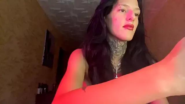 EvelynDiamond from StripChat