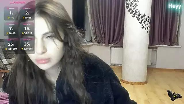 evens_evelina from StripChat