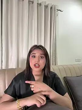 Evequinn from StripChat