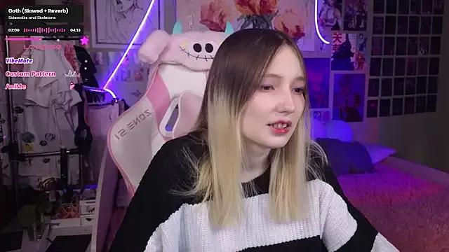 evierosen from StripChat