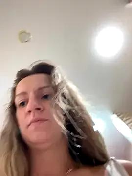 EvvaMur from StripChat