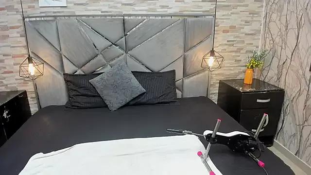 Try our streaming cams variety and talk on a personal level with our adorable girls streamers, showing off their bountiful shapes and dildos.