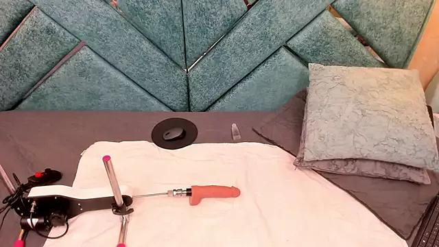 Try our streaming cams variety and talk on a personal level with our adorable girls streamers, showing off their bountiful shapes and dildos.