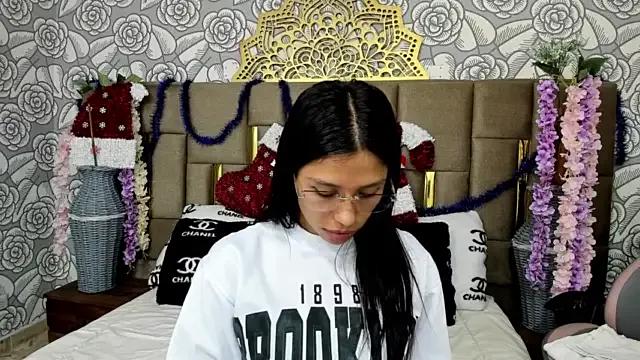 exxxtreme_whims from StripChat
