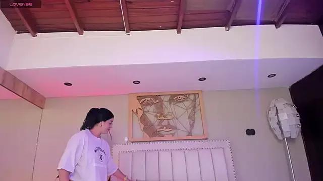 Eyes_Duque from StripChat