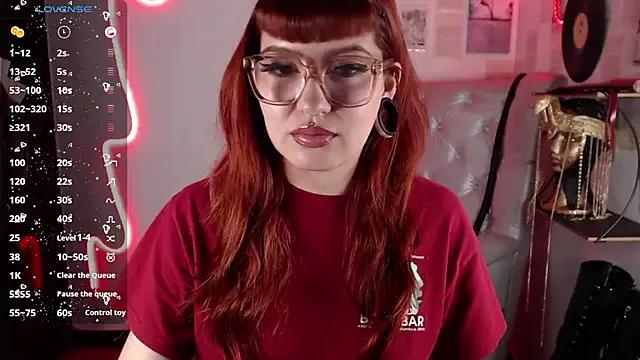 Try our streaming cams variety and talk on a personal level with our adorable girls streamers, showing off their bountiful shapes and dildos.