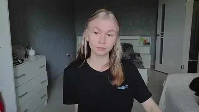 Try our streaming cams variety and talk on a personal level with our adorable girls streamers, showing off their bountiful shapes and dildos.