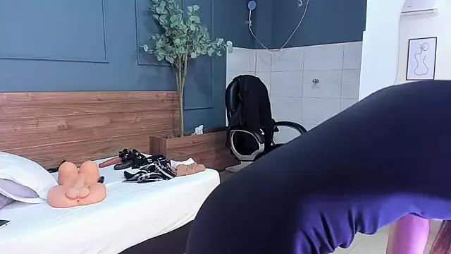 Try our streaming cams variety and talk on a personal level with our adorable girls streamers, showing off their bountiful shapes and dildos.