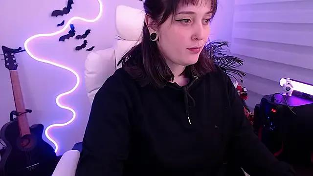Try our streaming cams variety and talk on a personal level with our adorable girls streamers, showing off their bountiful shapes and dildos.