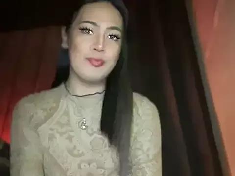 fallon_empress143 from StripChat