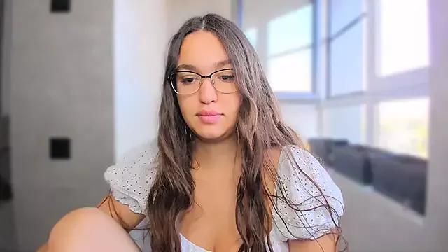 Try our streaming cams variety and talk on a personal level with our adorable girls streamers, showing off their bountiful shapes and dildos.