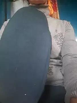 Fanny-MILf from StripChat is Freechat
