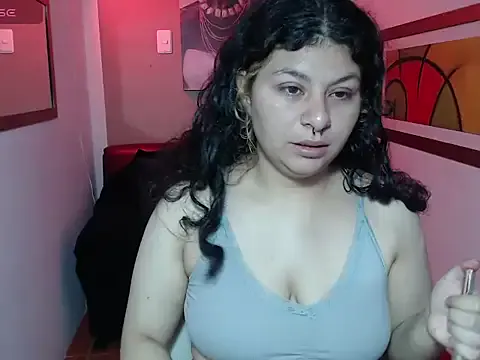 Fantassy_Loverss from StripChat is Freechat