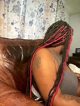 fantasygyal from StripChat is Freechat